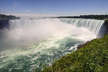 Tour delle Cascate del Niagara negli Stati Uniti con giro in barca Maid of the Mist opzionale